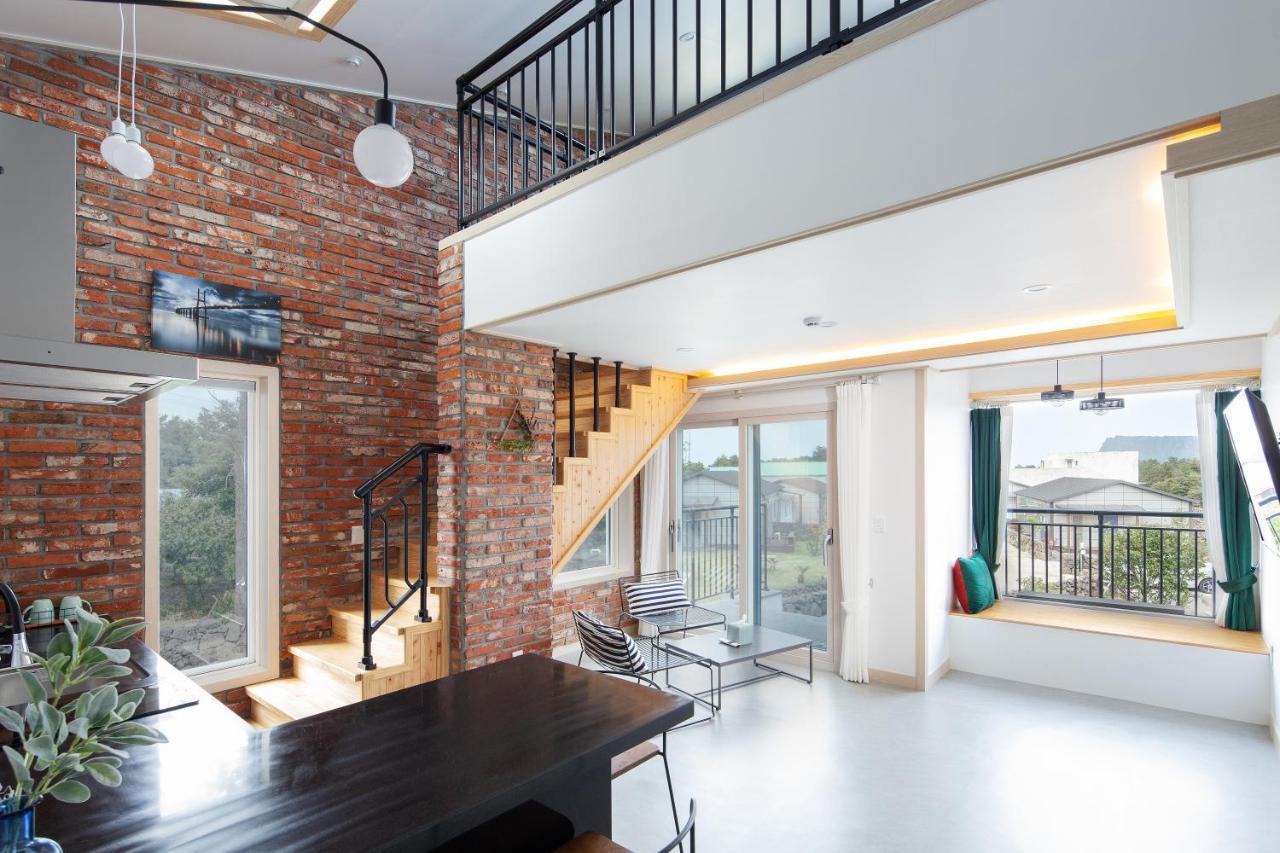 Jeju Abientot Villa Сеогвипо Екстериор снимка