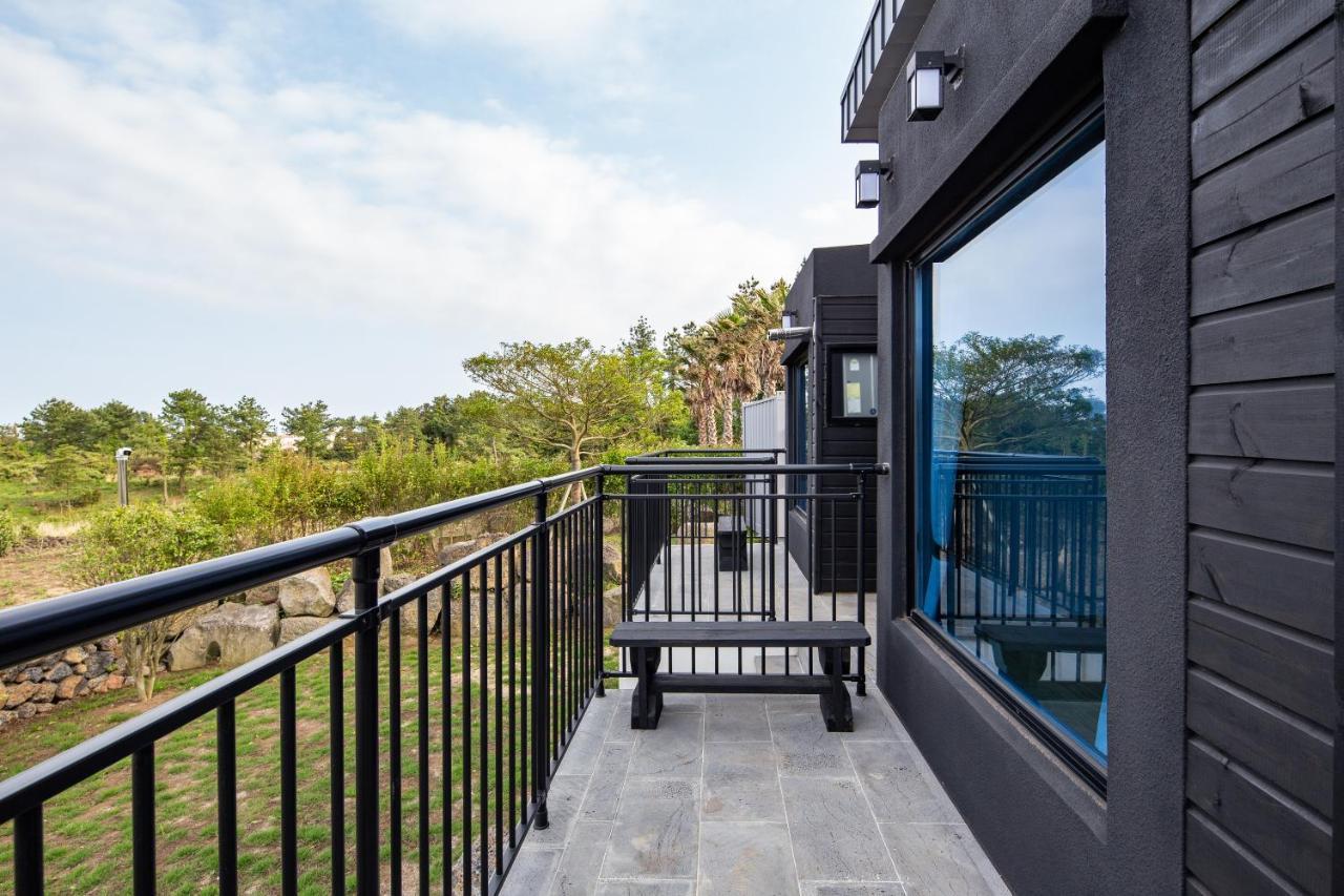 Jeju Abientot Villa Сеогвипо Екстериор снимка