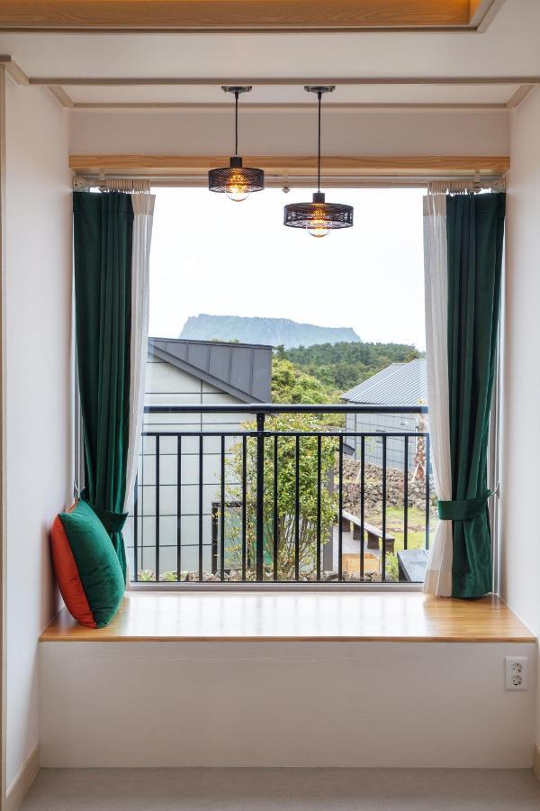Jeju Abientot Villa Сеогвипо Екстериор снимка